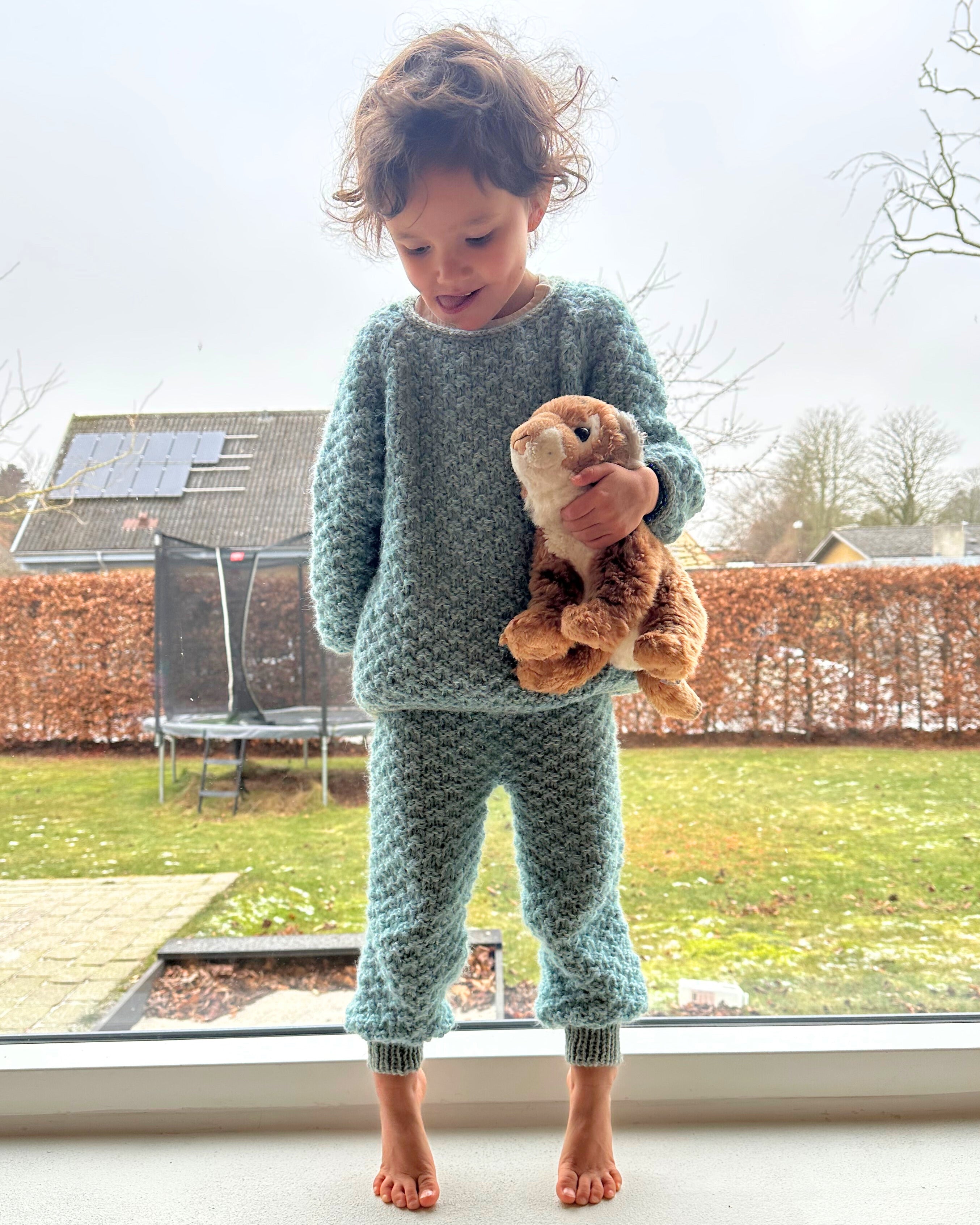 Hannah's Jasmine Sweater - FableKnits